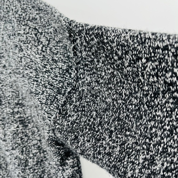 Athleta Wool + Cashmere Crewneck Sweater Size XS, Oversized Baggy Black capsule - Picture 7 of 11